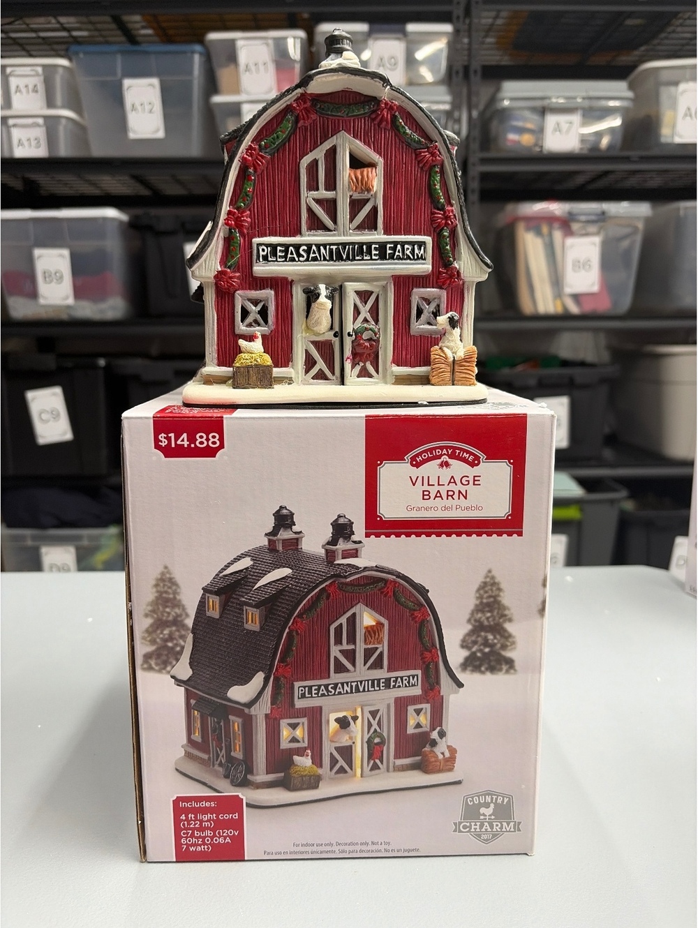 Pleasantville Farm Holiday Time Village Barn Country Charm 2017 NO LIGHT